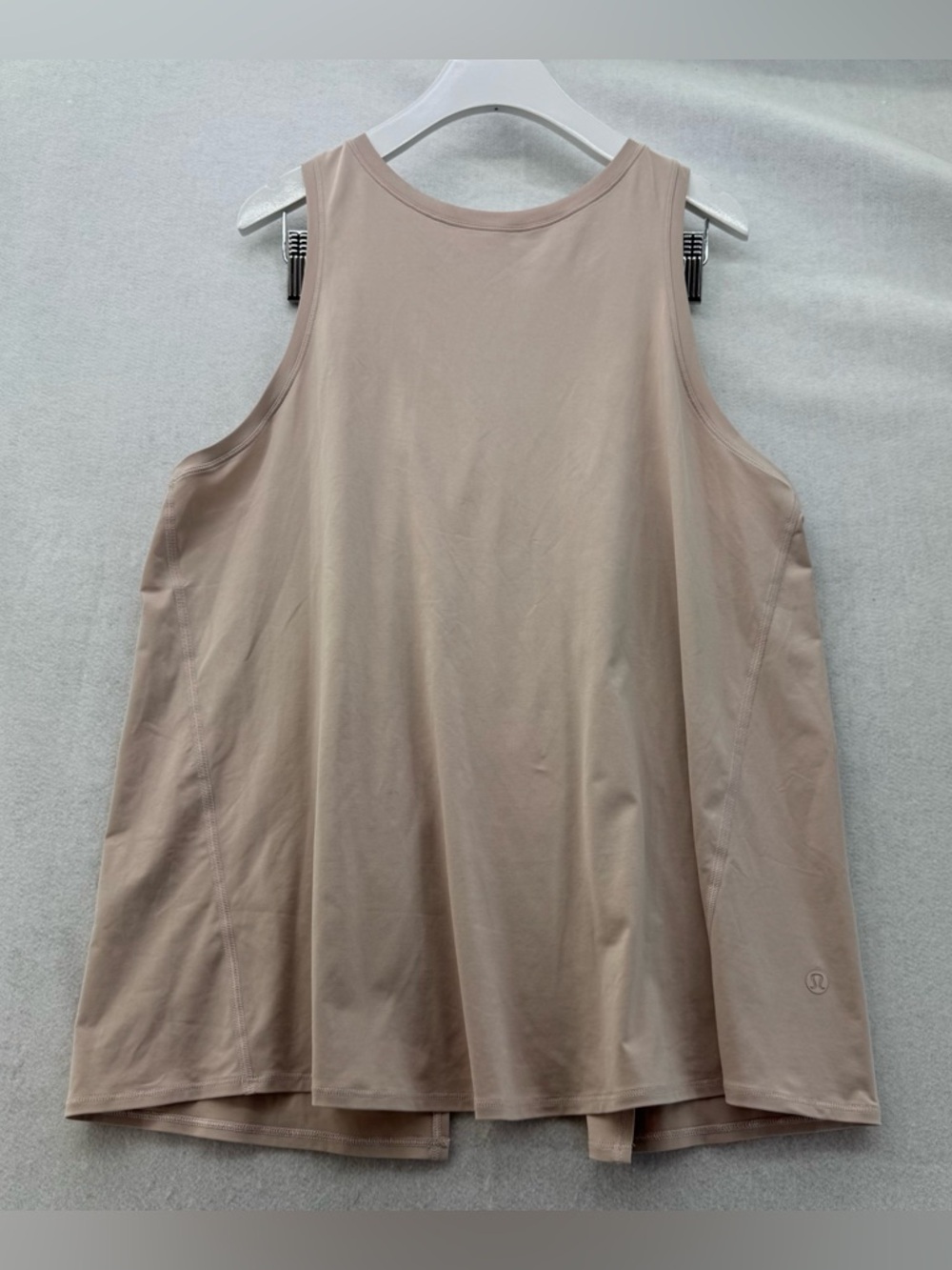 EUC Women’s Lululemon All Tied Up Split-back Tank Top Light Pink Small Yoga